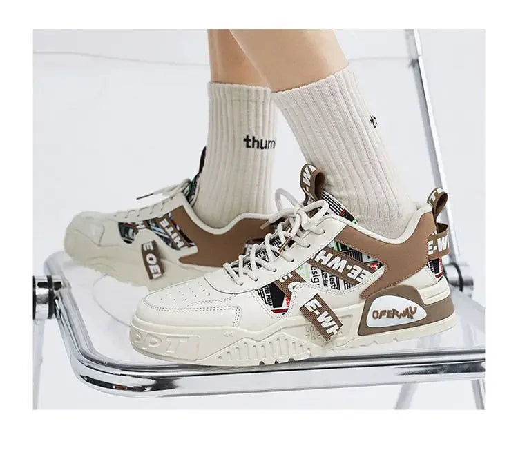 Tênis de couro da moda casual, novos sapatos masculinos para skate, calçados esportivos para corrida ao ar livre, caminhada, tênis, plataforma, calçados de luxo