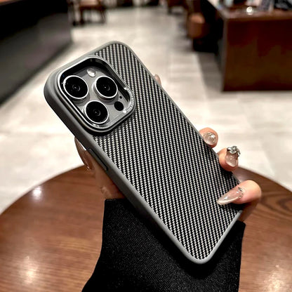 Capa de fibra de carbono MagSafe de luxo para iPhone 16, 15, 14, 13, 12, 11 Pro Max Plus, 16Pro, 15Pro e 14Pro com carregador sem fio MagSafe